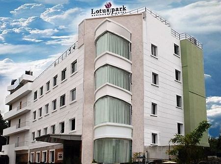 Lotus Park Otel Bangalore Dış mekan fotoğraf